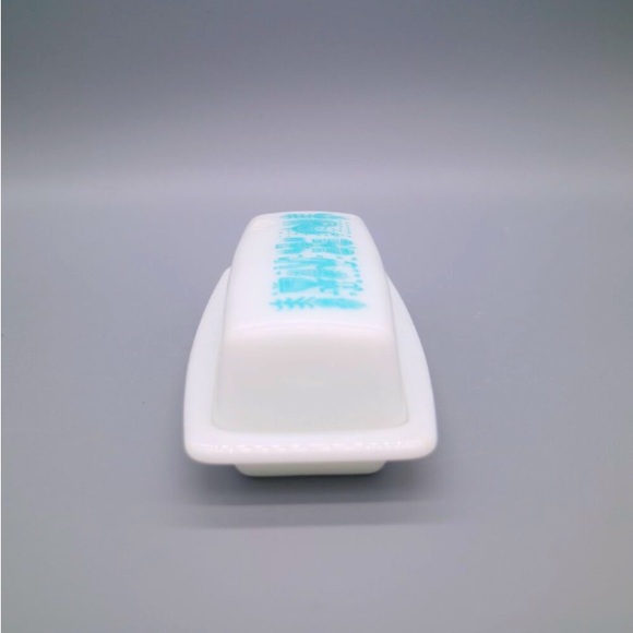 Vintage Pyrex Turquoise Butterprint Butter Dish - Picture 5 of 6